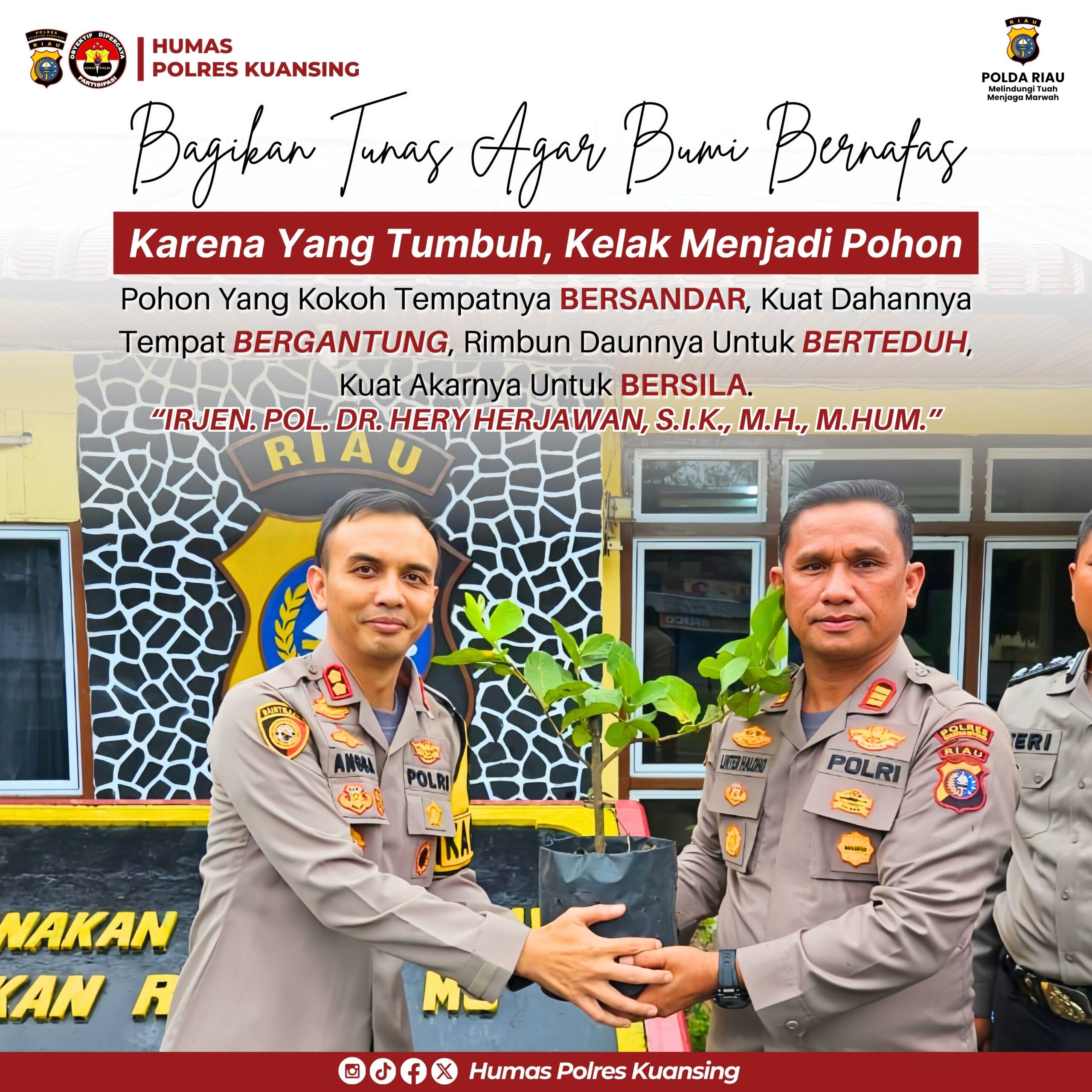 Kapolres Kuansing Beri Bibit Pohon Kepada Personel yang Berulang Tahun, Wujud Penghargaan dan Komitmen Penghijauan Kapolres Kuansing Beri Bibit Pohon Kepada Personel yang Berulang Tahun, Wujud Penghargaan dan Komitmen Penghijauan