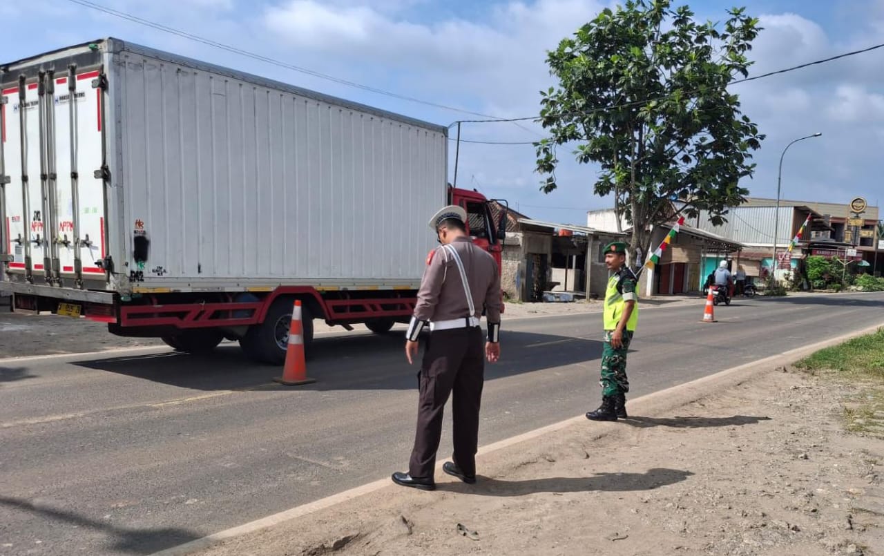 Kapten Inf Sudarsono Danramil 0602-21/Kopo: Sinergitas TNI-Polri Jadi Kunci Kelancaran Arus Mudik Idul Fitri Kapten Inf Sudarsono Danramil 0602-21/Kopo: Sinergitas TNI-Polri Jadi Kunci Kelancaran Arus Mudik Idul Fitri