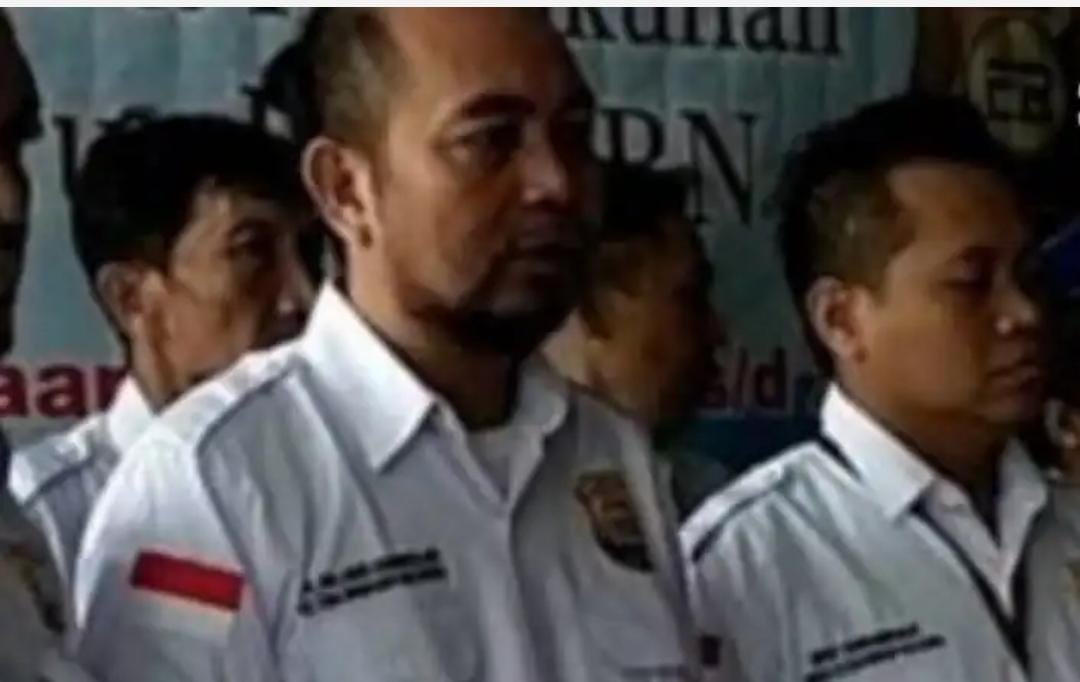Ketum FRN Berikan Reward Bagi Wartawan yang Aktif Beritakan Operasi Ketupat dan Takjil Program Kapolri Ketum FRN Berikan Reward Bagi Wartawan yang Aktif Beritakan Operasi Ketupat dan Takjil Program Kapolri