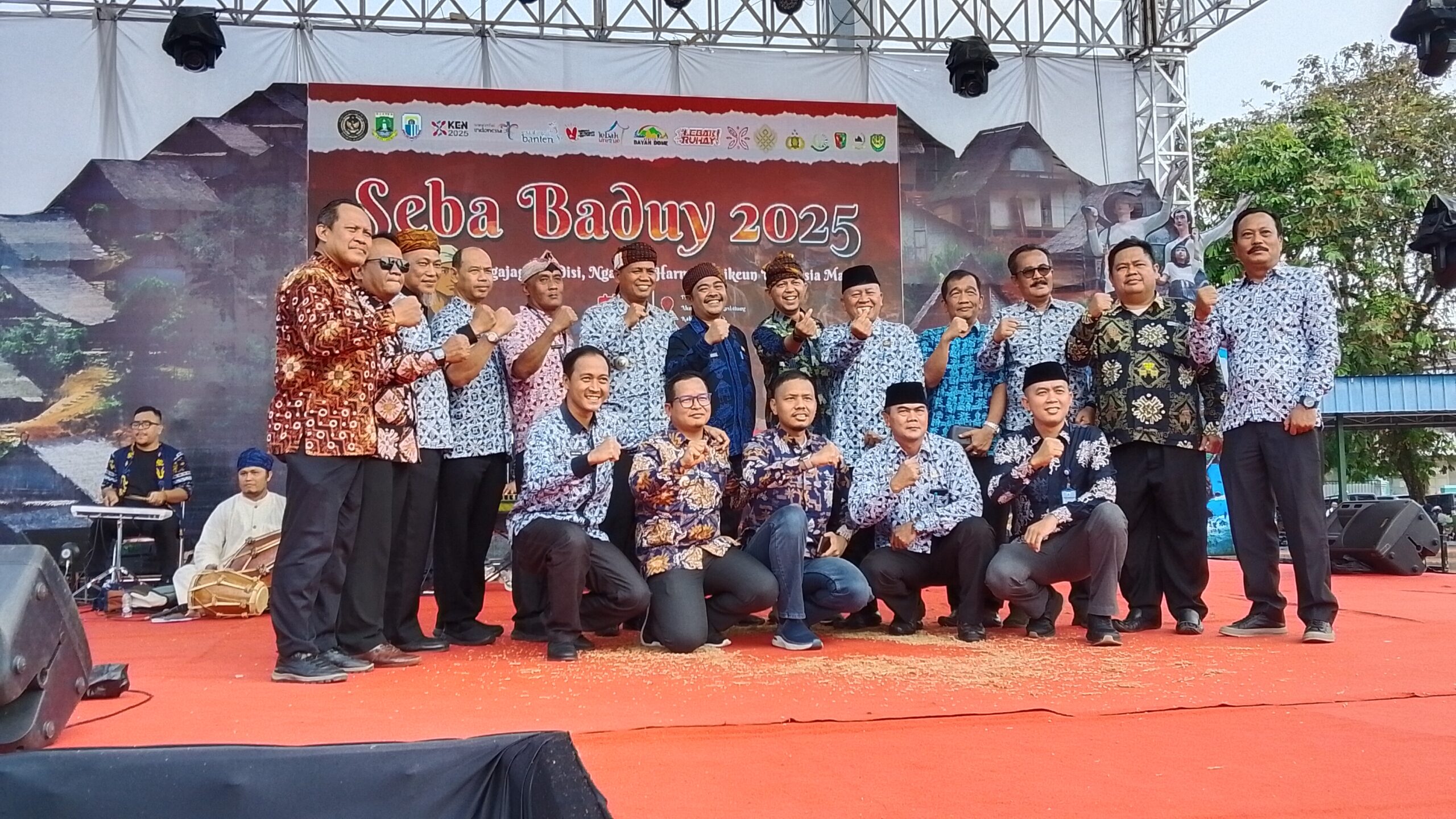 Sekda Lebak Buka Seba Baduy, Pelestarian Tradisi dan Harmoni 2025 Sekda Lebak Buka Seba Baduy, Pelestarian Tradisi dan Harmoni 2025