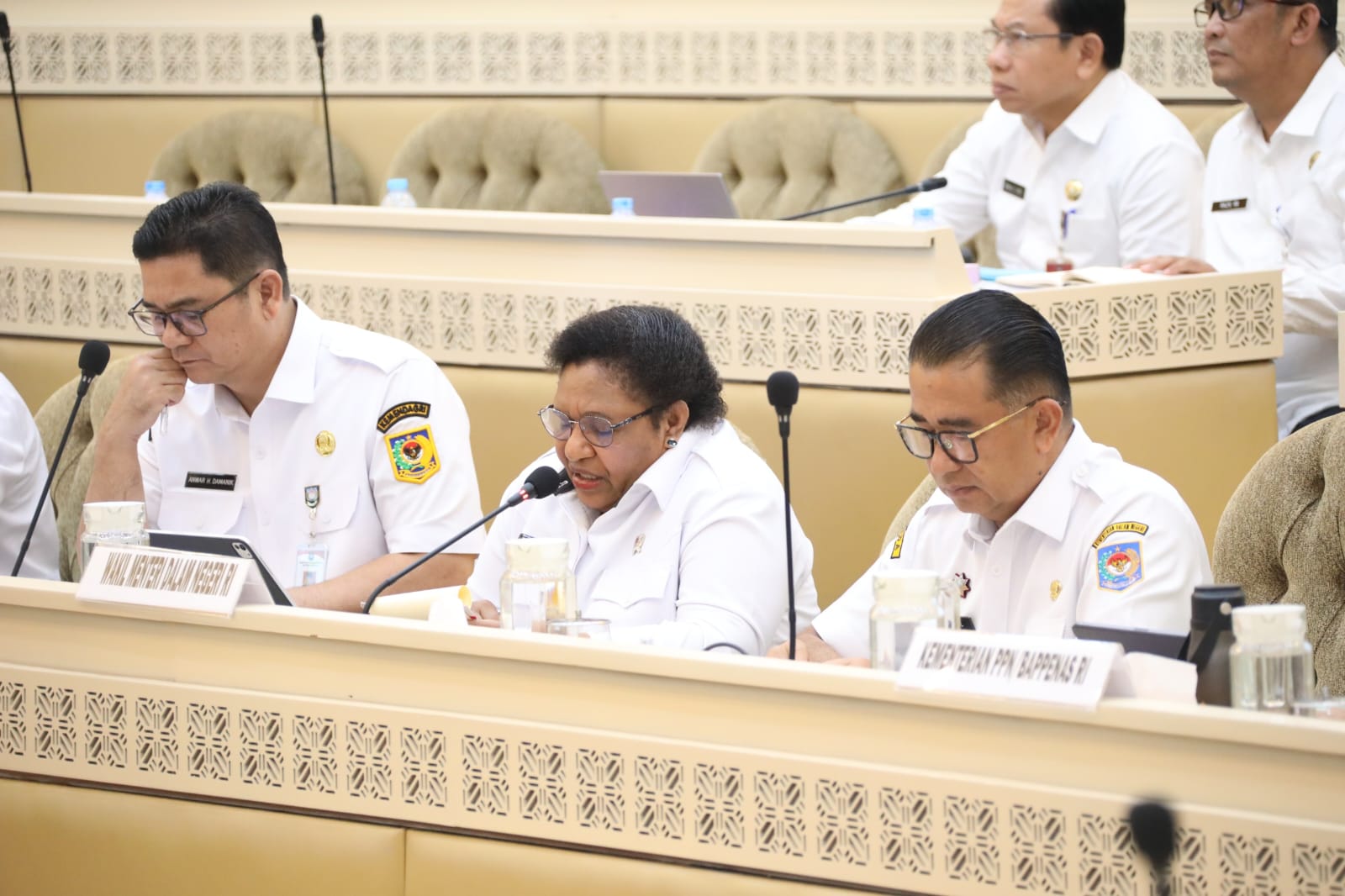 *Wamendagri Ribka: Pemerintah Setuju Lanjutkan Pembahasan 10 RUU Kabupaten/Kota ke Tingkat II* *Wamendagri Ribka: Pemerintah Setuju Lanjutkan Pembahasan 10 RUU Kabupaten/Kota ke Tingkat II*