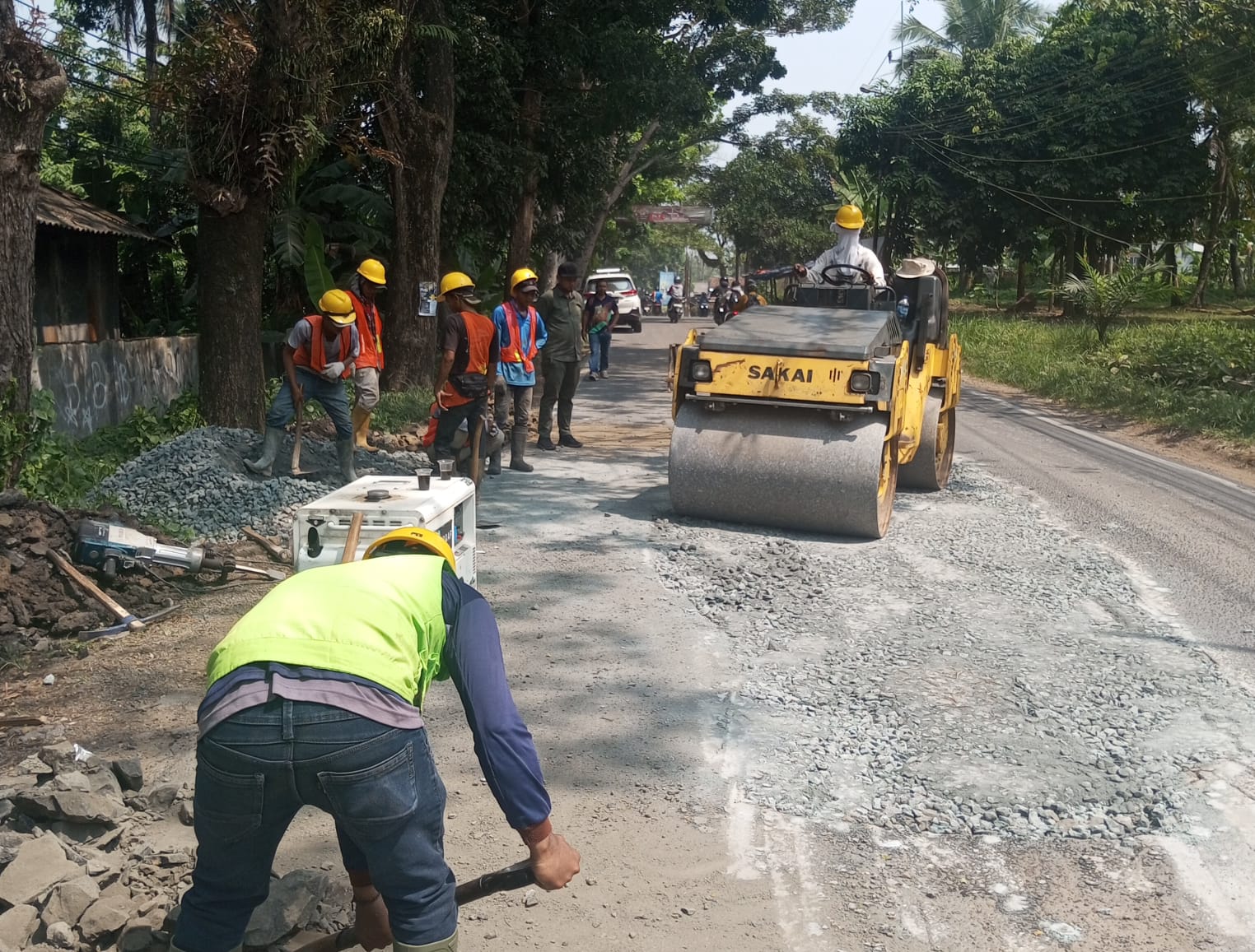 Cegah Terjadinya Kecelakaan , PUPR Provinsi Banten Kejar Perbaikan Jalan Nasional Cegah Terjadinya Kecelakaan , PUPR Provinsi Banten Kejar Perbaikan Jalan Nasional