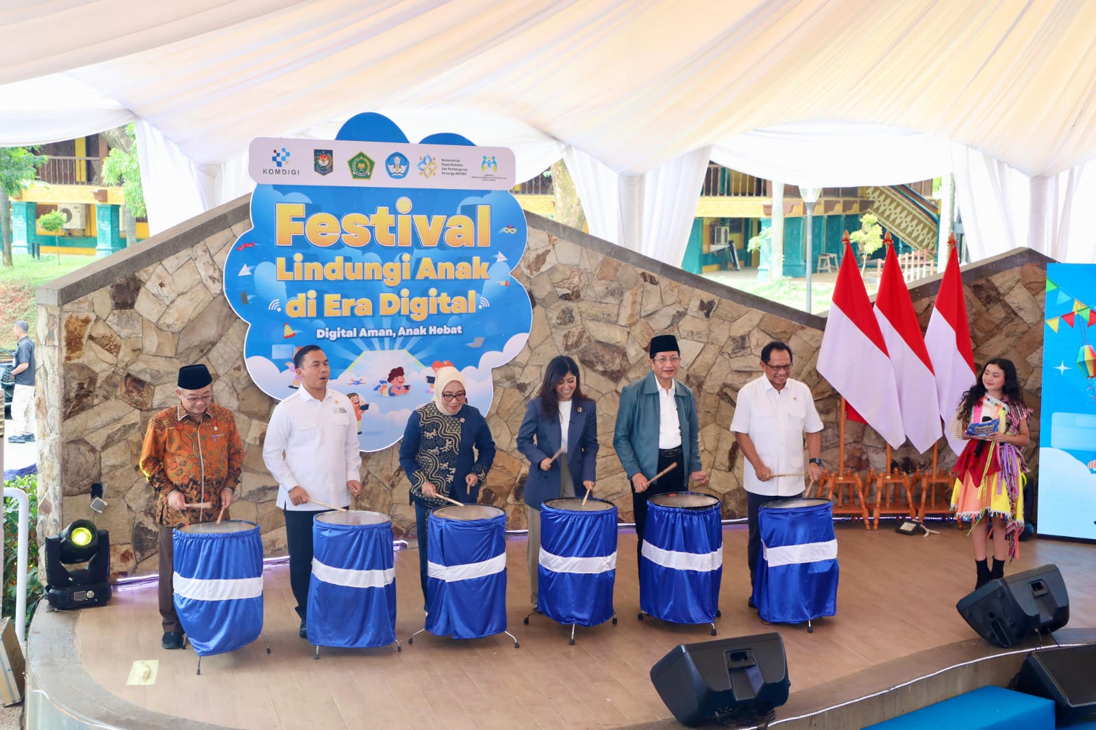 Mendagri Dukung PP Tunas, Tegaskan Komitmen Perlindungan Anak di Dunia Digital Mendagri Dukung PP Tunas, Tegaskan Komitmen Perlindungan Anak di Dunia Digital
