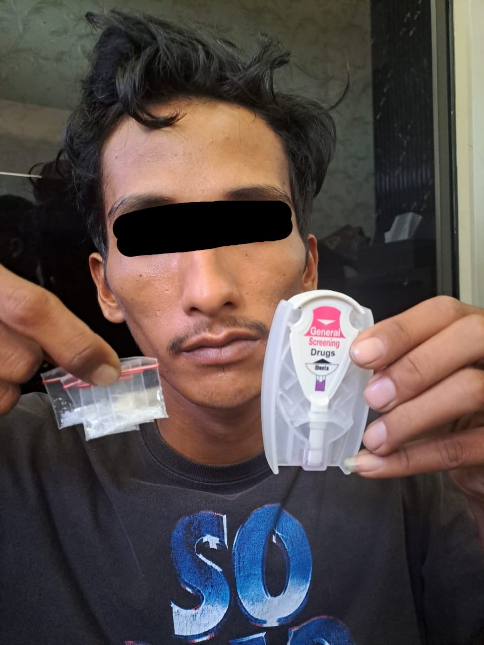 Nekat Edarkan Narkoba Jenis Sabu, Dua Pemuda Ditangkap Sat Narkoba Polres Lebak Nekat Edarkan Narkoba Jenis Sabu, Dua Pemuda Ditangkap Sat Narkoba Polres Lebak
