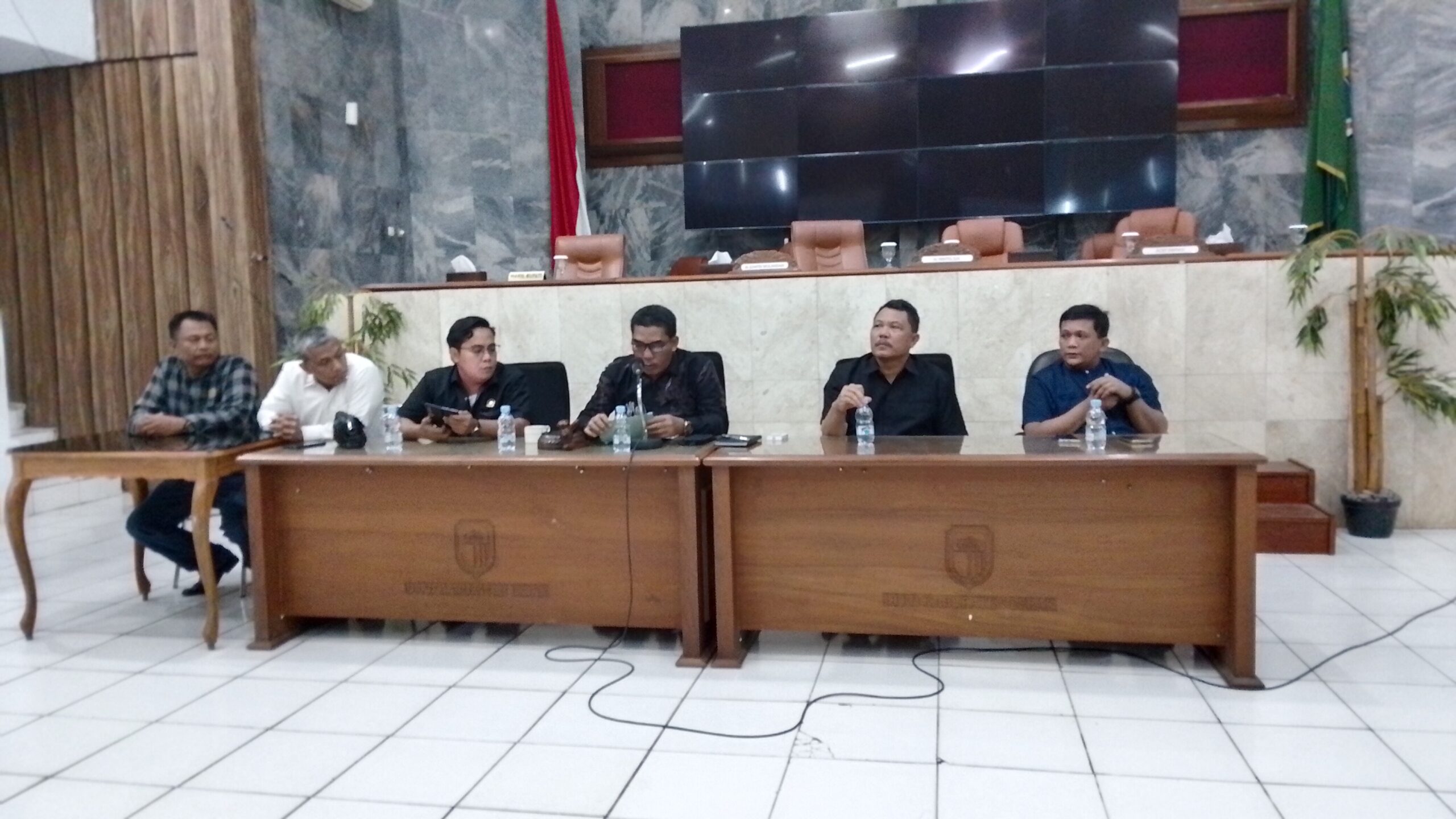 Ternak Ayam di Kabupaten Lebak Tak Memiliki Izin Usaha sehingga di Surati Organisasi Badak Banten Perjuangan Ternak Ayam di Kabupaten Lebak Tak Memiliki Izin Usaha sehingga di Surati Organisasi Badak Banten Perjuangan