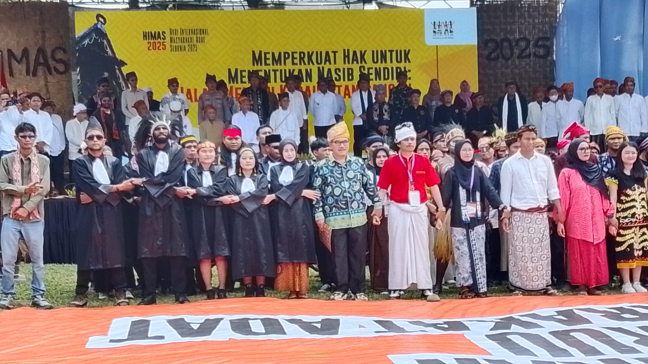 Desa Guradog ( Himas 2025) Jadi Ajang Persatuan Masyarakat Adat Nusantara. Desa Guradog ( Himas 2025) Jadi Ajang Persatuan Masyarakat Adat Nusantara.