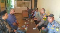 Bhabinkamtibmas Polsek Gunungsindur Sambang Warga di Desa Pengasinan Sampaikan Himbauan Kamtibmas