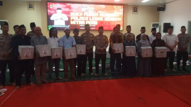 Kapolres Lebak Bersama Insan Pers,Gelar Buka Puasa 