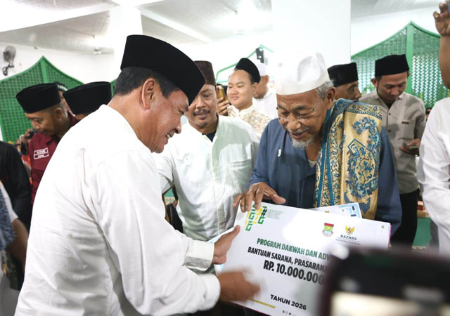Tarawih Keliling, Pemkab Tangerang Hadir Perkuat Silaturahmi dan Wujudkan Pembangunan Bersama Tarawih Keliling, Pemkab Tangerang Hadir Perkuat Silaturahmi dan Wujudkan Pembangunan Bersama