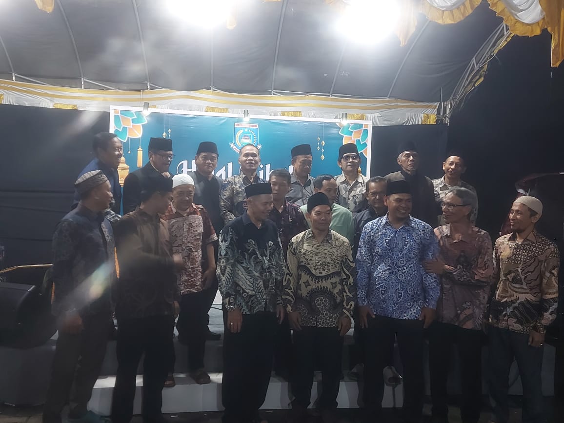 Acara Halal Bi Halal Forum RW Se-Kelurahan pondok benda. Mempererat tali silahturahmi antar rw Acara Halal Bi Halal Forum RW Se-Kelurahan pondok benda. Mempererat tali silahturahmi antar rw
