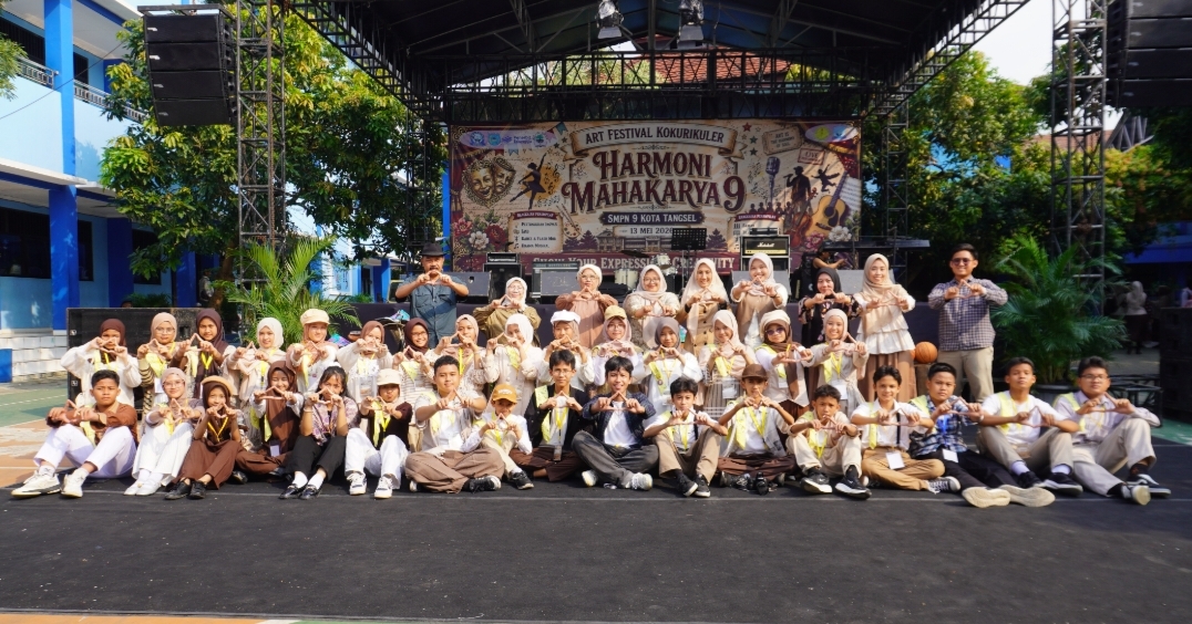 Harmoni Mahakarya 9 SMPN 9 Tangsel Tampilkan Kreativitas dan Bakat Siswa