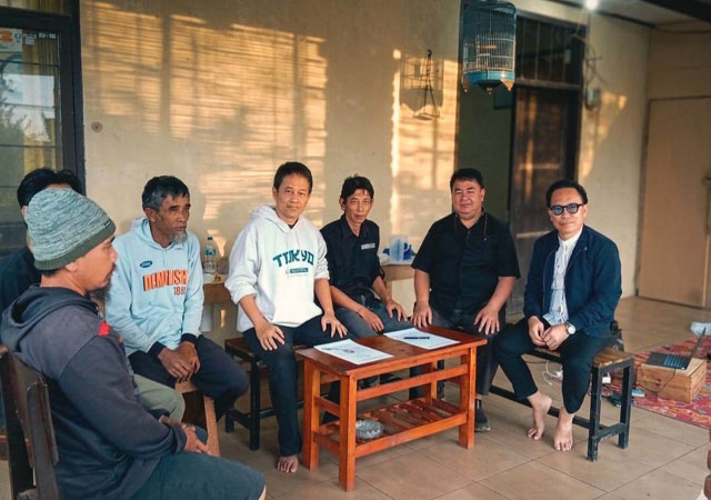 Pentahelix Center Dorong Pembentukan Koperasi SIKOMAT sebagai Mesin Kolaborasi Petani Kopi Manglayang Timur Pentahelix Center Dorong Pembentukan Koperasi SIKOMAT sebagai Mesin Kolaborasi Petani Kopi Manglayang Timur
