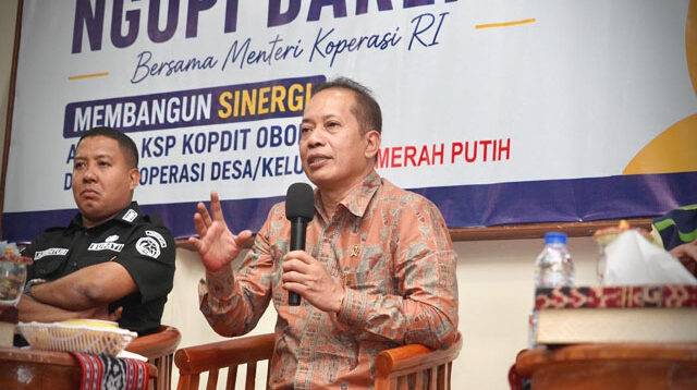Menkop Ferry Soroti Peran Koperasi, Desa Kini Bisa Jadi Pusat Ekonomi Baru