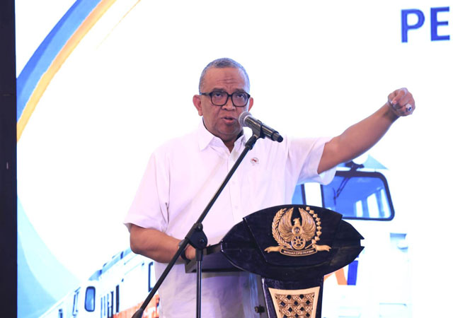 Perjanjian Kerja Bersama Jadi Fondasi Hubungan Industrial Berkelanjutan, Wamenaker Tekankan Pentingnya Dialog Sosial