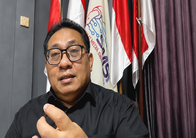 Ketum SMSI Firdaus Bahas Dinamika Politik Nasional dan Tantangan Media Siber di Era Perubahan Ketum SMSI Firdaus Bahas Dinamika Politik Nasional dan Tantangan Media Siber di Era Perubahan