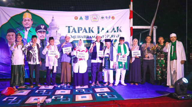 Tapak Jalak Sambut 1 Muharam 1448 H, Kirab Budaya dan Pawai Obor Semarakkan Kampung Cilenggang