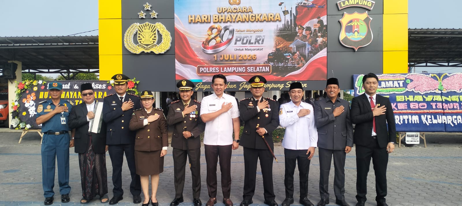 Anggota DPRD Farizal Purba Hadiri HUT Bhayangkara Ke-80 di Mapolres Lampung Selatan Anggota DPRD Farizal Purba Hadiri HUT Bhayangkara Ke-80 di Mapolres Lampung Selatan