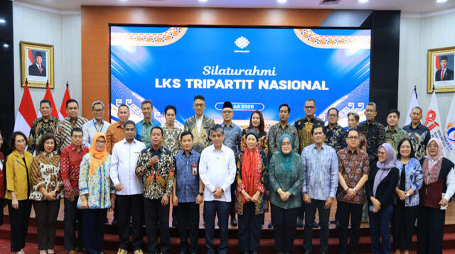 Menaker Tegaskan Dialog Sosial Jadi Pilar Utama Penyelesaian Isu Ketenagakerjaan Nasional