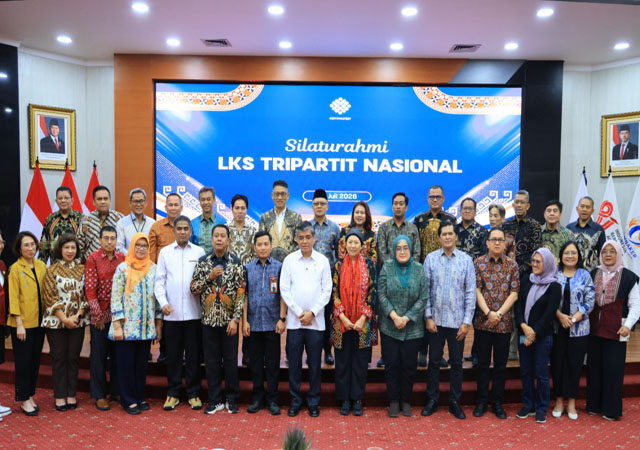 Menaker Tegaskan Dialog Sosial Jadi Pilar Utama Penyelesaian Isu Ketenagakerjaan Nasional