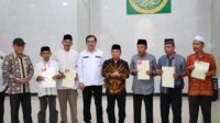 Menjaga Amanah Tanah, Penyerahan Sertifikat Door to Door di Desa Toyomerto Menjaga Amanah Tanah, Penyerahan Sertifikat Door to Door di Desa Toyomerto
