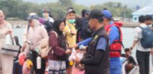 Patroli Kolaborasi Polres Lampung Selatan-BKSDA di Krakatau, Speedboat Wisatawan Berbalik Arah