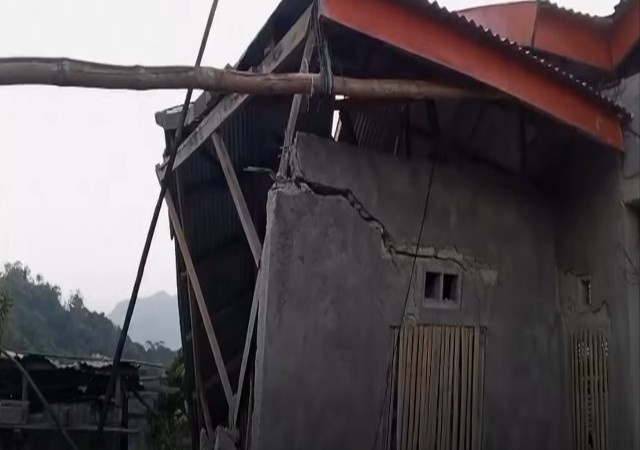 Gempa M7,7 Guncang Nagekeo, Tsunami Terdeteksi hingga Sulsel dan Sultra Gempa M7,7 Guncang Nagekeo, Tsunami Terdeteksi hingga Sulsel dan Sultra