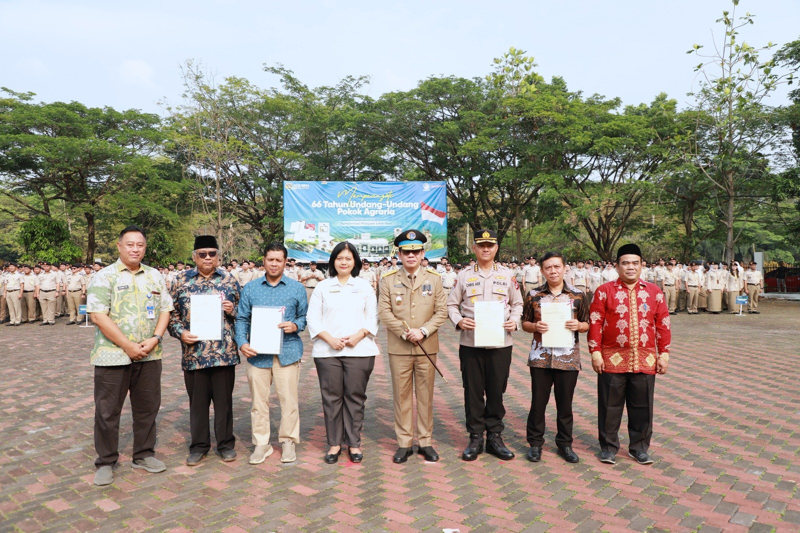 HANTARU 2026, BPN Banten Serahkan Sertipikat Wakaf dan Aset Pemerintah