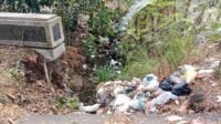 Masyarakat Menyoroti Kembali Proyek Rp1,5 Miliar Ruas Simpang Polsek Kalianda – Ketang : Bahu Jalan Rawan Amblas dan Penuh Sampah!.