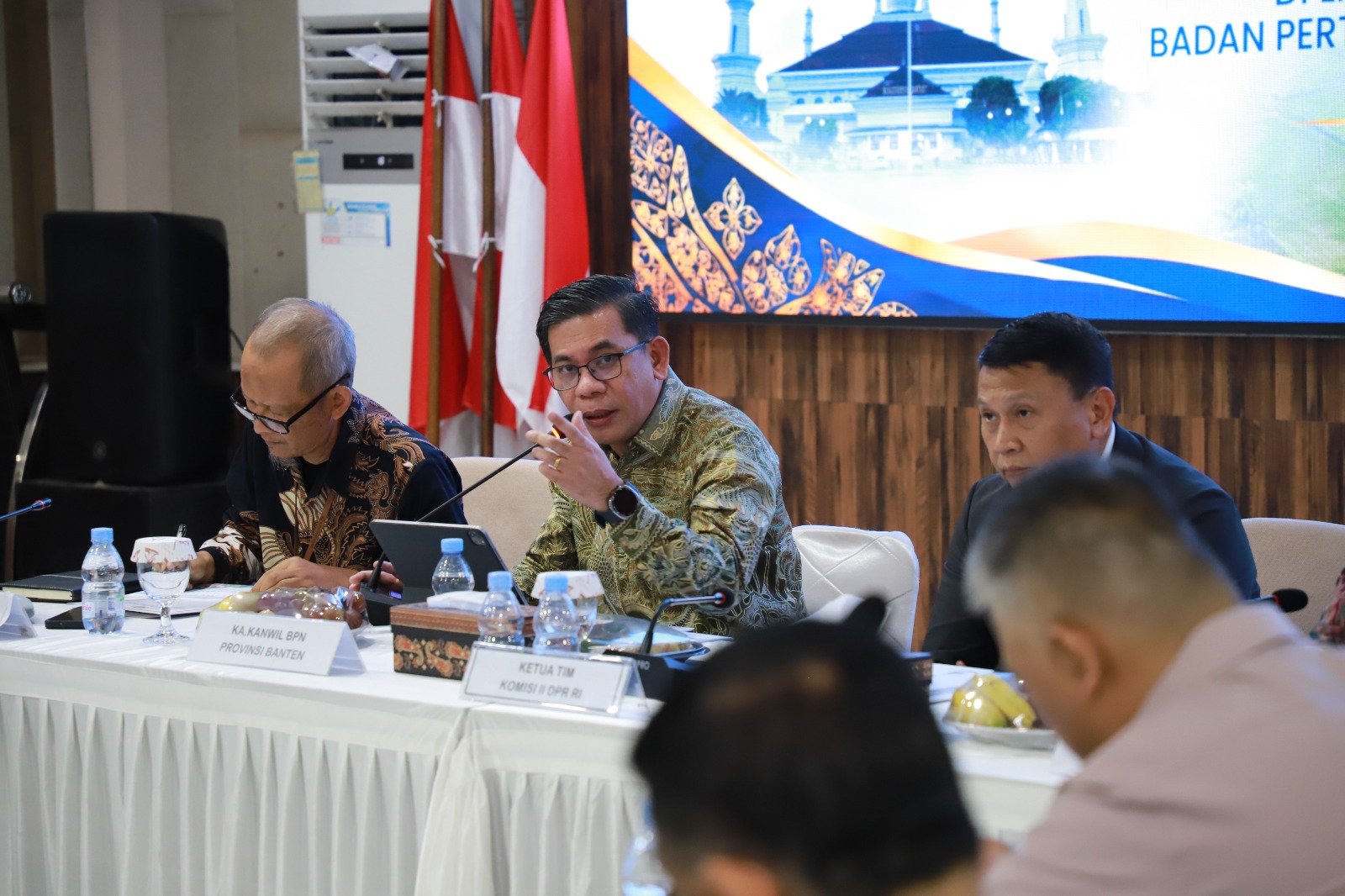 Evaluasi Pelayanan Publik di BPN Banten, Komisi II DPR RI dan Ombudsman Hadir Dalam Kunjungan Spesifik