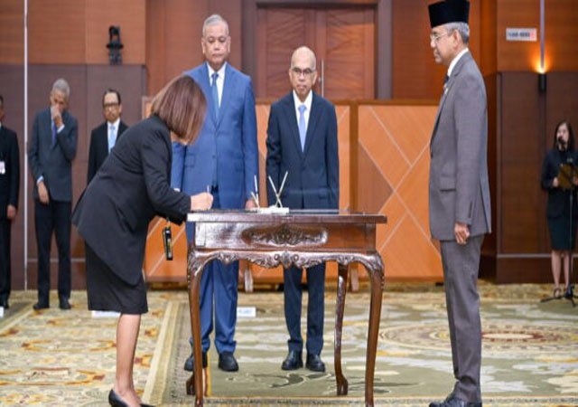 Suahasil Nazara Lantik 14 Pejabat Kemenkeu, Perkuat Pajak, Bea Cukai dan KSSK Suahasil Nazara Lantik 14 Pejabat Kemenkeu, Perkuat Pajak, Bea Cukai dan KSSK
