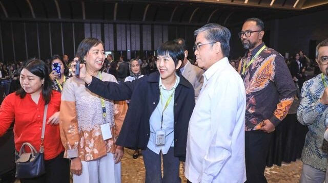 Adopsi AI di Dunia Kerja Harus Berorientasi pada Manusia dan Produktivitas