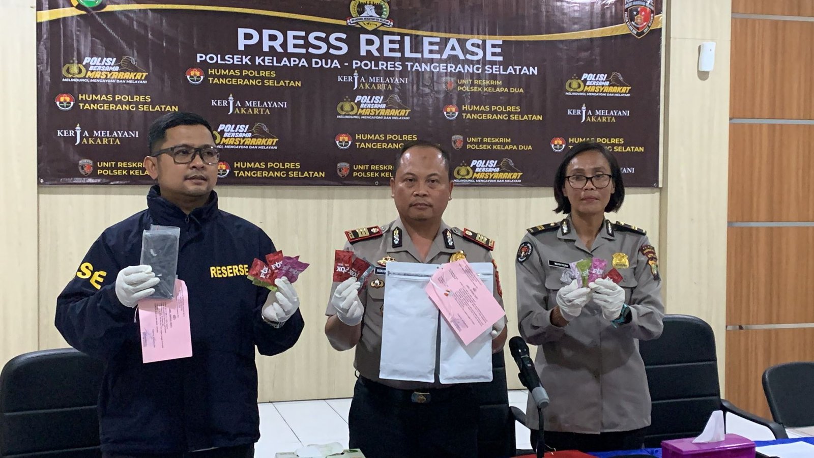 Gunakan Kotak Pos Apartemen untuk Transaksi, Tiga Pelaku Pengedar Etomidate di Pinang Dibekuk Polsek Kelapa Dua