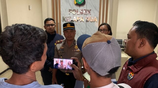 Amankan Terduga Pelaku Curanmor, Polsek Kelapa Dua Sita Kunci T Hingga Sajam