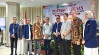 Lulusan FH UNAS Dibekali Integritas, Networking, dan Adaptasi Teknologi untuk Hadapi Persaingan Karier