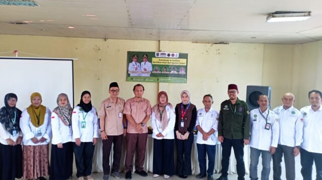 HCMA Perkuat UMKM Depok Lewat Sosialisasi Halal Self Declare dan Pengukuhan Pengurus Kota