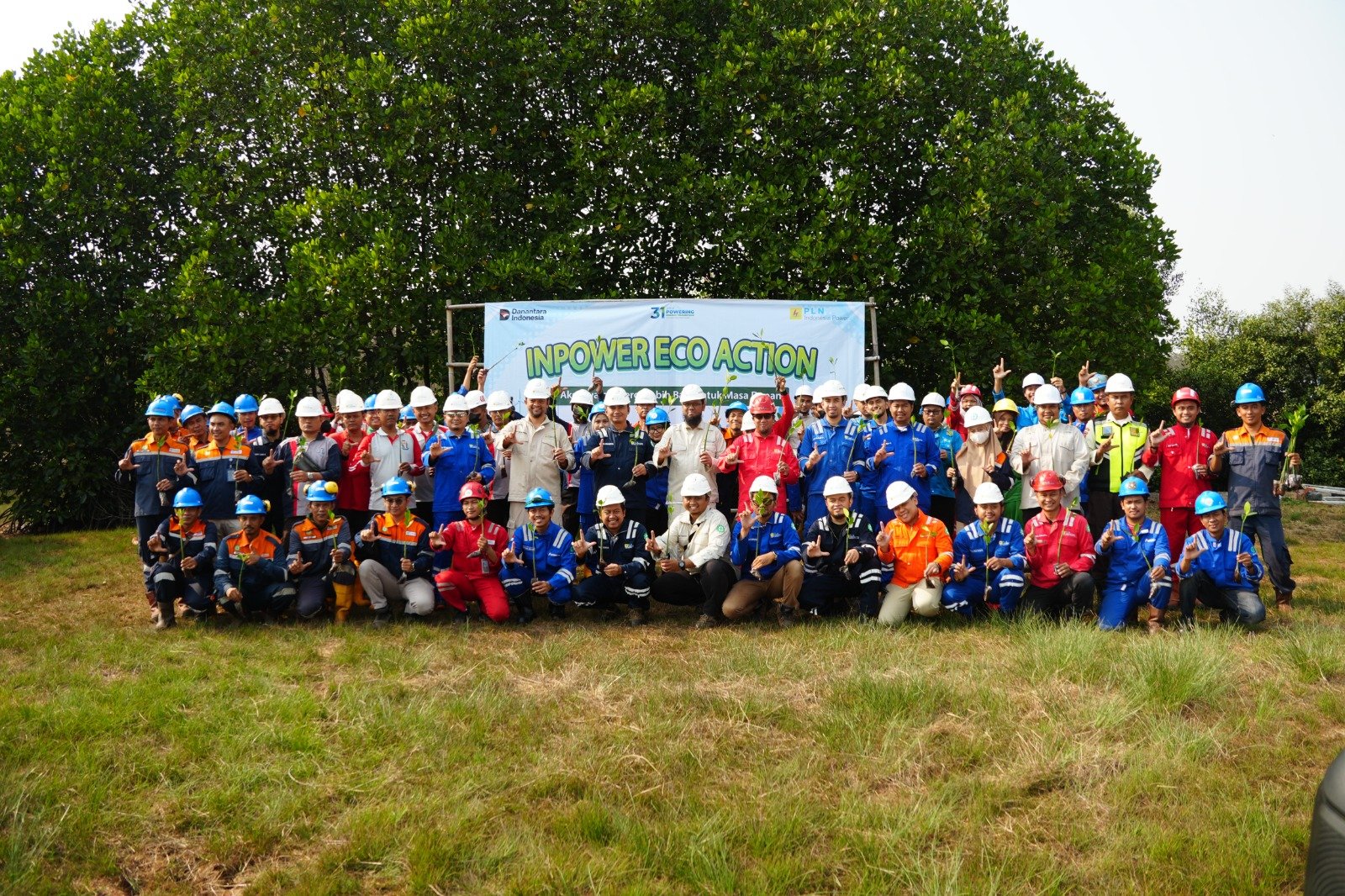 HUT Ke-31 PLN Indonesia Power, PLTU Lontar Perkuat Ekosistem Energi Hijau Melalui Penanaman Mangrove dan Co-Firing HUT Ke-31 PLN Indonesia Power, PLTU Lontar Perkuat Ekosistem Energi Hijau Melalui Penanaman Mangrove dan Co-Firing