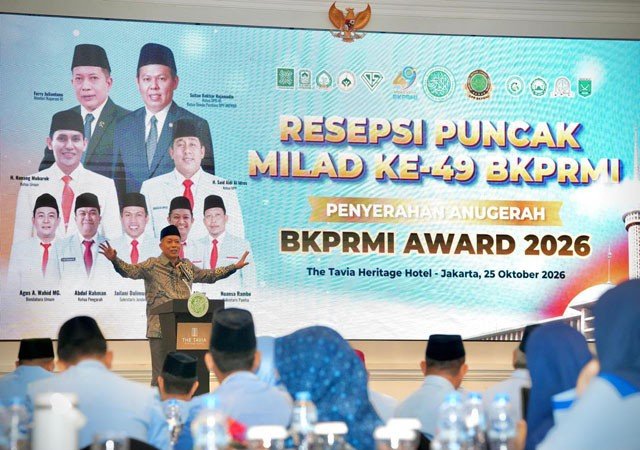 Menkop Ferry Juliantono Dorong Koperasi Masjid Jadi Penggerak Kemandirian Ekonomi Umat Menkop Ferry Juliantono Dorong Koperasi Masjid Jadi Penggerak Kemandirian Ekonomi Umat