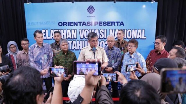 Menaker Yassierli Tekankan Kompetensi dan Portofolio, 14.688 Peserta PVN Batch V Disiapkan Hadapi Dunia Kerja