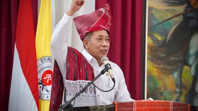 Menkop Dorong UNITA Jadi Pusat SDM dan Ekonomi Berbasis Koperasi di Danau Toba